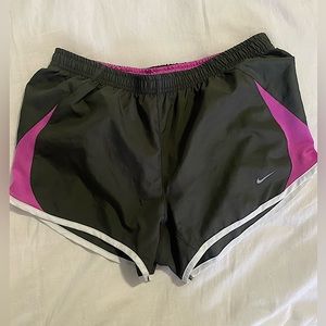 Nike Woman Running Shorts size small